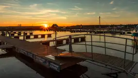 Zachód słońca, Ekomarina Giżycko, grudzień 2024 r. - zdjęcie 8