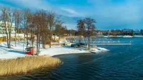 Zimowa zatoka Tracz na zdjęciach z lotu ptaka, styczeń 2025 r. - zdjęcie 15