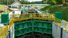 Żegluga Pasażerska - statek Faryj IV - zdjęcie 3