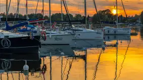 Zachód słońca nad jeziorem Bocznym w Rydzewie, maj 2024 r. - zdjęcie 25