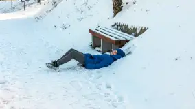 Niedzielne, zimowe popołudnie w Wilkasach nad Niegocinem, luty 2025 r. - zdjęcie 51