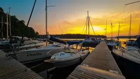 Wschody słońca w Łabędzim Ostrowiu nad jeziorem Kisajno - zdjęcie 1