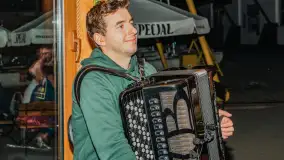 Jack Sparrow Band w tawernie Rozbitek, sierpień 2025 r. - zdjęcie 12