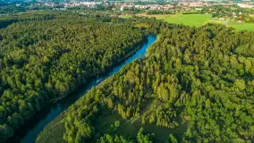 Mamry, Węgorapa i Węgorzewo w tle z drona, sierpień 2025 r. - zdjęcie 24