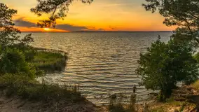 Zachód słońca nad jeziorem Śniardwy, Szeroki Ostrów, czerwiec 2025 r. - zdjęcie 13