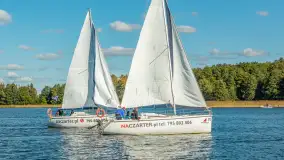 Jezioro Kisajno pełne jachtów, trwa żeglarski wrzesień 2025 - zdjęcie 5