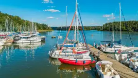 Pod Dębem nad jeziorem Nidzkim z lotu ptaka, sierpień 2025 r. - zdjęcie 6