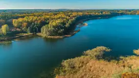 Jesień nad jeziorem Kisajno w Pięknej Górze, październik 2025 r. - zdjęcie 26