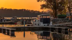 Zachód słońca, końcówka kolorów jesieni w Sztynorcie, listopad 2025 r. - zdjęcie 14