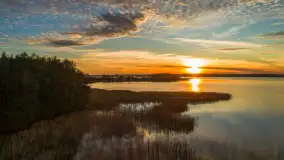 Zachód słońca nad jeziorem Gołdopiwo z drona, listopad 2025 r. - zdjęcie 41