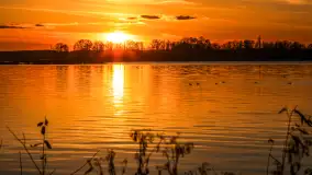 Zachód słońca nad jeziorem Niegocin, listopad 2025 r. - zdjęcie 15