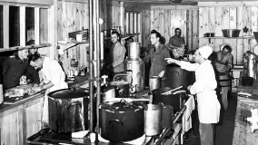 Wilczy Szaniec w latach 1940-1944 na zdjęciach w wysokiej rozdzielczości - zdjęcie 107