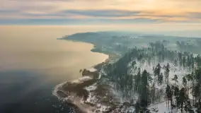 Niegocin skuty lodem w okowach zimowych mgieł, styczeń 2026  - zdjęcie 4