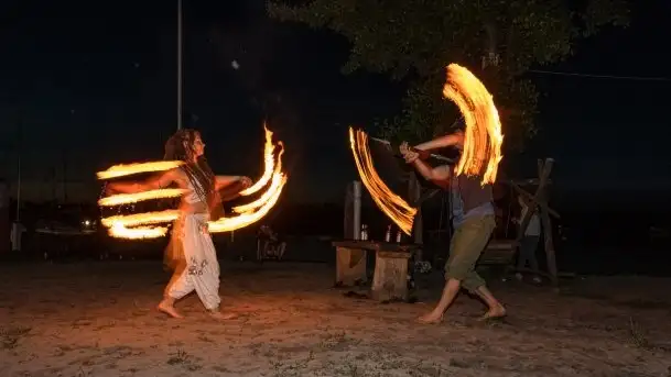Zdjęcia: Ognisty pokaz ruchu i ognia w Tle dla Mew - zdjęcie 4