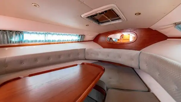 Rejsy luksusowymi jachtami motorowymi - zdjęcie 2