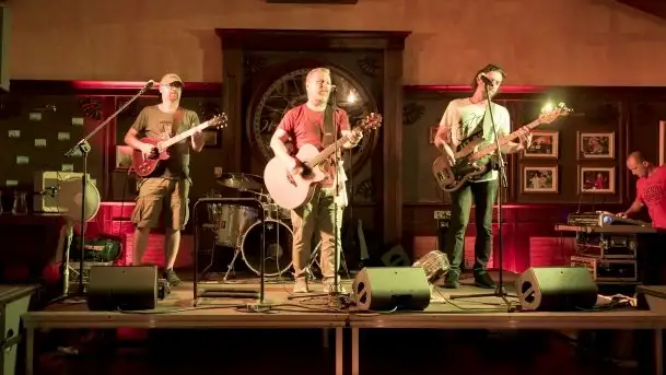 Zdjęcia: Tawerna Albatros wypełniła się po brzegi - zdjęcie 7