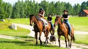 Zdjęcia: Hulańce i swojskie jadło w doborowym towarzystwie - zdjęcie 36