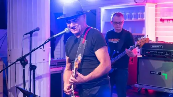 Zdjęcia: Baba Pruska gościła legendarną grupę blues-rockową - zdjęcie 5