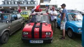 Zdjęcia:  Zlot "maluchów" w Giżycku. Nie ma klimy, ale jest klimat - zdjęcie 36