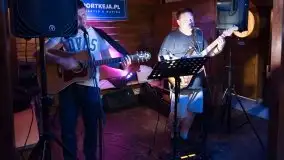 Zdjęcia: Muzyczne doświadczenie i powiew młodości w Tawernie Keja  - zdjęcie 1