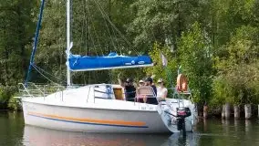 Zdjęcia: Popłynęli na cześć Wolnych Polskich Żeglarzy - zdjęcie 22