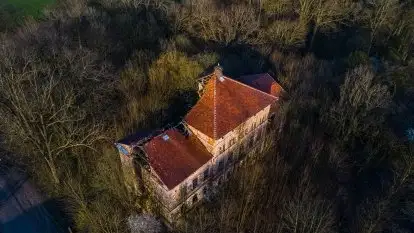 Niszczejąca perełka włoskiej architektury w Silginach