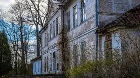 Pałac w Bęsi, na który rzucono klątwę - zdjęcie 9