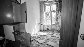 Cień historii sprzed kilkudziesięciu lat w jednym z pałacyków - zdjęcie 14