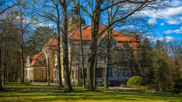 Jeden z piękniejszych pałaców na Mazurach - Łężany - zdjęcie 8