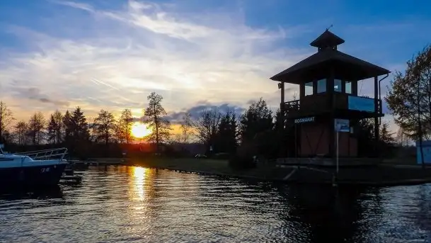 Zdjęcia: Poradnik motorowodny, skuterem i jachtem motorowym przez Mazury - jezioro Mamry - zdjęcie 7