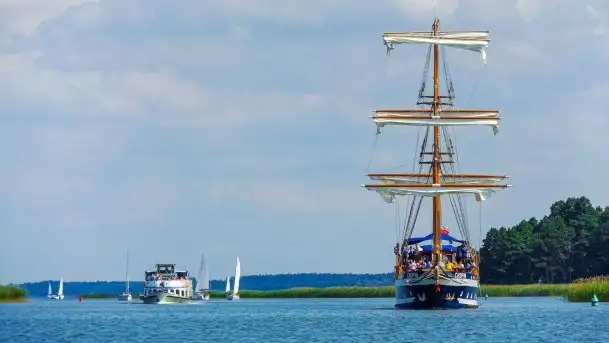 Zdjęcia: Poradnik - motorowodne Mazury - jezioro Śniardwy - zdjęcie 4