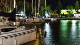 Port AZS Wilkasy skąpany w ciemnościach nocy - zdjęcie 22