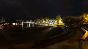 Port AZS Wilkasy skąpany w ciemnościach nocy - zdjęcie 49