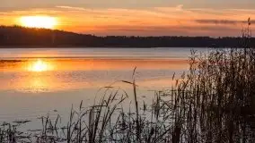 Zachód Słońca nad jeziorem Dobskim, listopad 2020 - zdjęcie 1