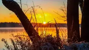 Pierwszy śnieg i wschód słońca nad jeziorem Boczne - zdjęcie 48