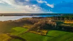 Jesień z lotu ptaka przy jeziorze Tałtowisko i kanale Grunwaldzkim - zdjęcie 33