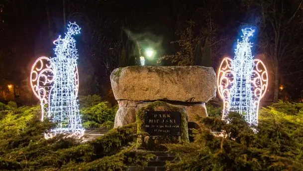 Nocne i mocno świąteczne Węgorzewo, grudzień 2020 r. - zdjęcie 10