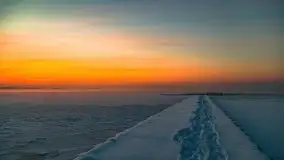 Zimowy wschód słońca nad jeziorem Dargin i... -27 stopni - zdjęcie 85