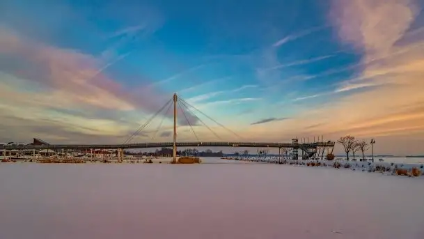 Zachód słońca w Giżycku nad jeziorem Niegocin 02.2021 - zdjęcie 4