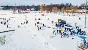 Fotorelacja z rzeźbienia w lodzie w Giżycku - zdjęcie 32