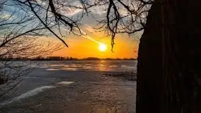 Zachód słońca nad jeziorem Kruklin, luty 2021 - zdjęcie 2