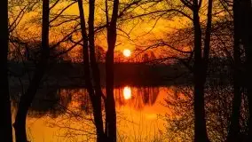 Wiosenny wschód słońca nad jeziorem Stręgiel - zdjęcie 6