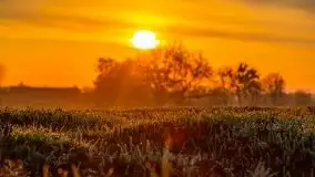 Majowy wschód słońca nad jeziorem Wojnowo - zdjęcie 20