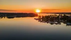 Wschód słońca nad jeziorem Bocznym, port Tło Dla Mew - zdjęcie 29