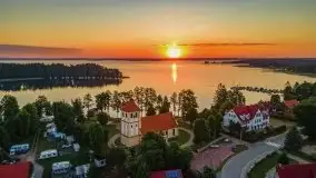 Wschód słońca nad jeziorem Bocznym, port Tło Dla Mew - zdjęcie 37