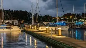 Nocne Mikołajki, Wioska Żeglarska i część promenady - zdjęcie 9