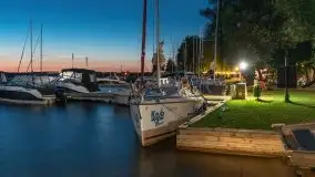 Port Ognisty Ptak pod gwiazdami - zdjęcia nocne - zdjęcie 18