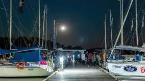 Kolory i klimat nocnego portu w Sztynorcie - zdjęcie 32