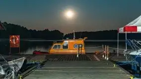 Kolory i klimat nocnego portu w Sztynorcie - zdjęcie 39