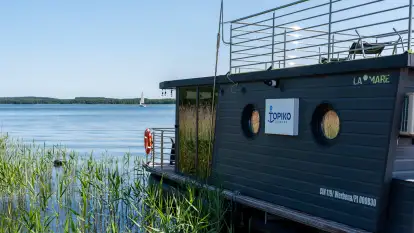 Domki na wodzie Topiko Czarter - zdjęcie 2